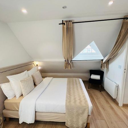 Superbe Appartement Avec Jardin Et Parking Prive Ris-Orangis Exteriör bild