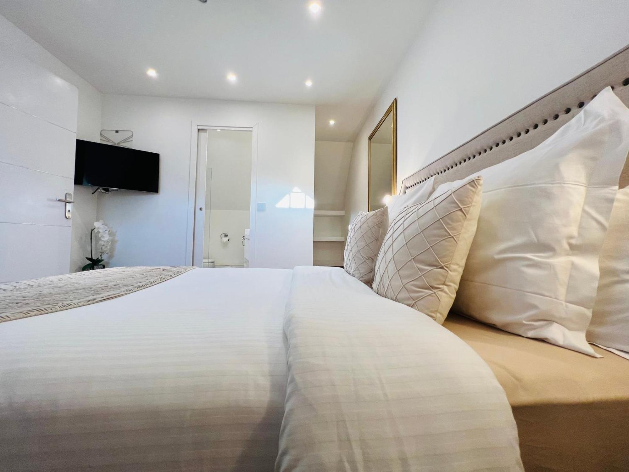 Superbe Appartement Avec Jardin Et Parking Prive Ris-Orangis Exteriör bild